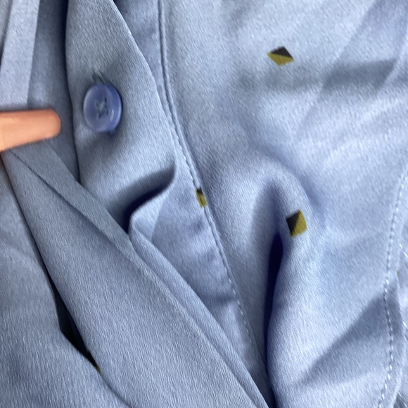 Ann Taylor Blue/Gray Ruffle Shirt Top Blouse Long Sleeve size small NWT - Picture 3 of 5